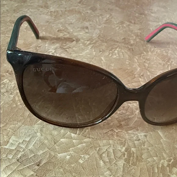 Gucci Brown Sunglasses for Women - Picture 3 of 6